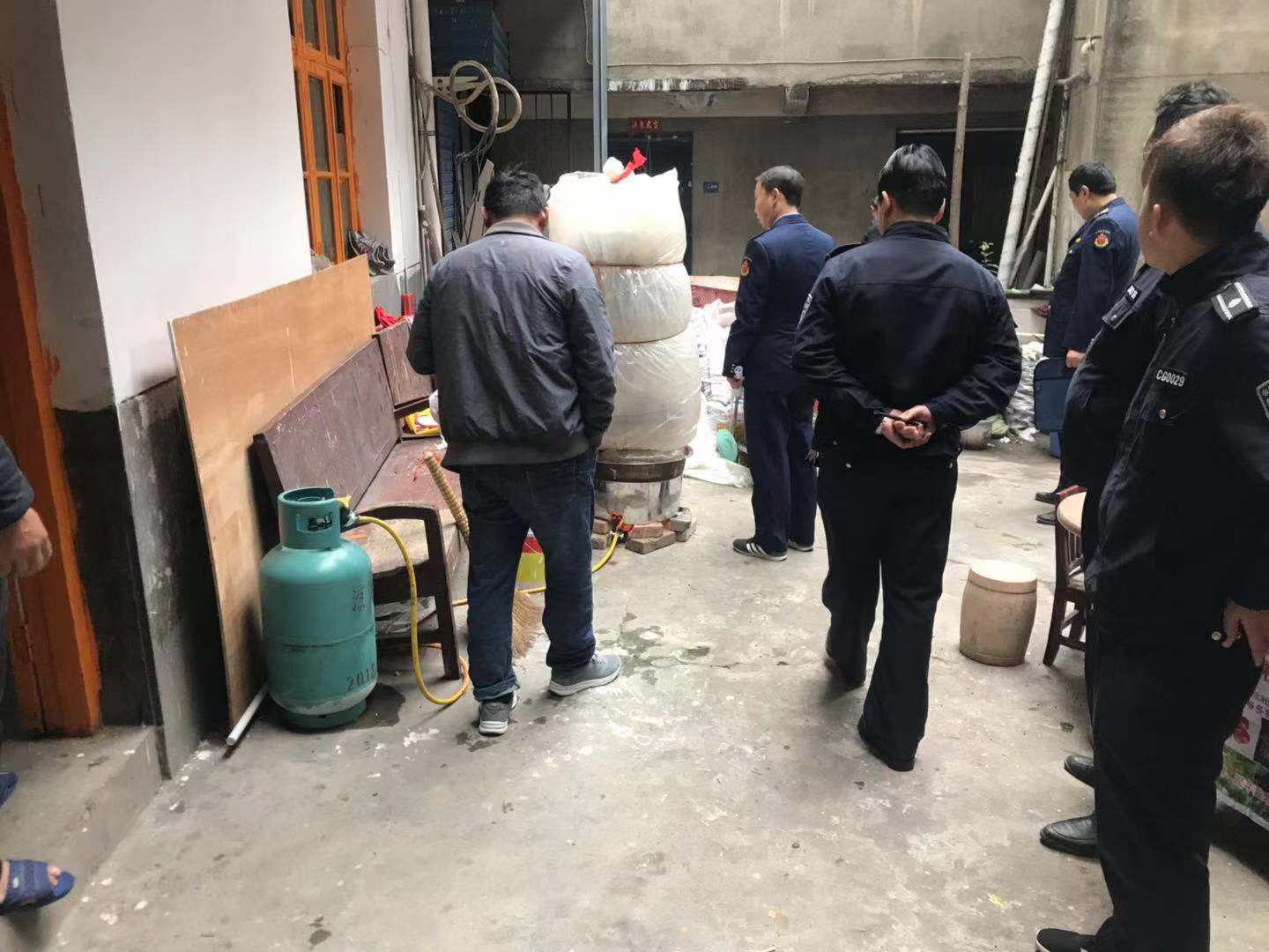 ���Ѽӹ������𻨸���ֳ�����